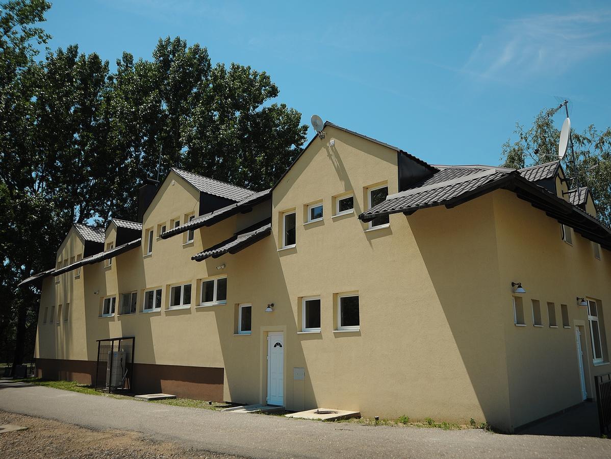 B&B Bela Vrba Backo Novo Selo Exteriör bild